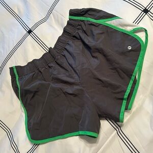 Xersion Gray Running Shorts Size Large